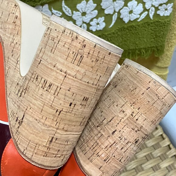 *GENTLY WORN!* Jeffrey Campbell SHAGGIN Platforms, Size 8.5 (best for size 8)!!! - Picture 11 of 14